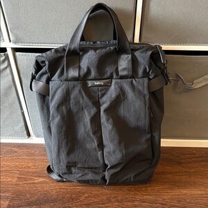Bellroy Black Tokyo Totepack 20L